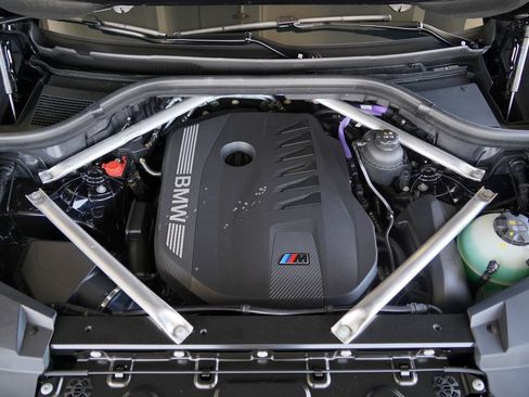 New 2027 BMW X6 xDrive40i w/ Executive Package AWD/4WD image 21