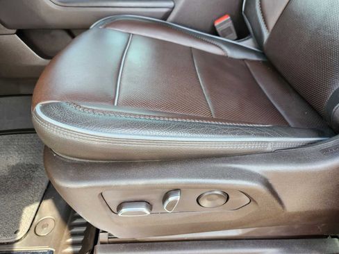 Used 2023 GMC Sierra 1500 Denali w/ Denali Reserve Package image 8