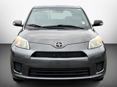 Used 2012 Scion xD image 2