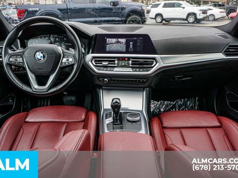 Used 2022 BMW 330i Sedan w/ Driving Assistance Package image 25