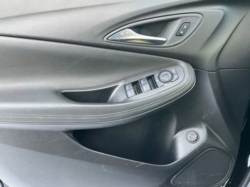 Used 2024 Buick Encore GX Sport Touring image 20