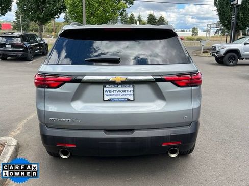 Used 2023 Chevrolet Traverse LT w/ LPO, Cargo Package AWD/4WD image 6