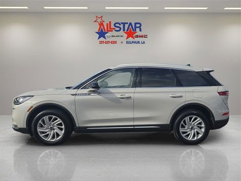 Used 2022 Lincoln Corsair FWD image 4