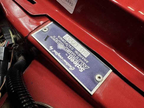 Used 1988 Ford Mustang LX RWD image 62