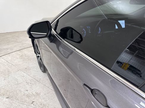 Used 2021 Toyota Camry SE FWD image 19