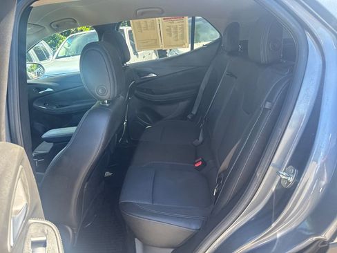 Used 2022 Buick Encore GX Select FWD image 27