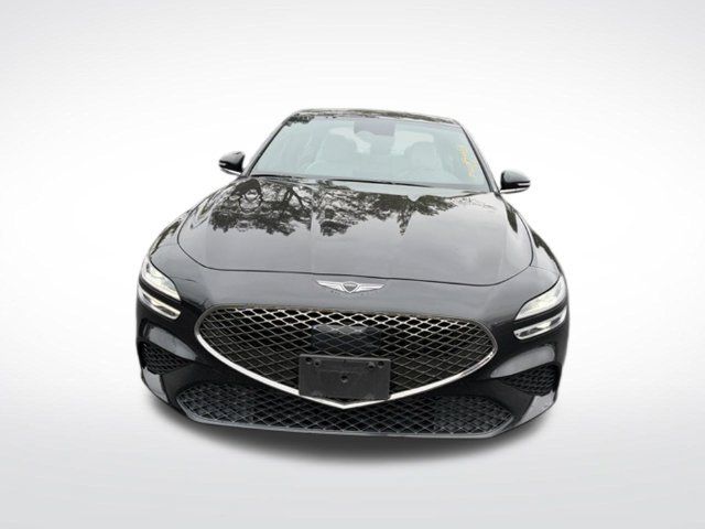 Used 2025 Genesis G70 2.5T AWD/4WD image 2