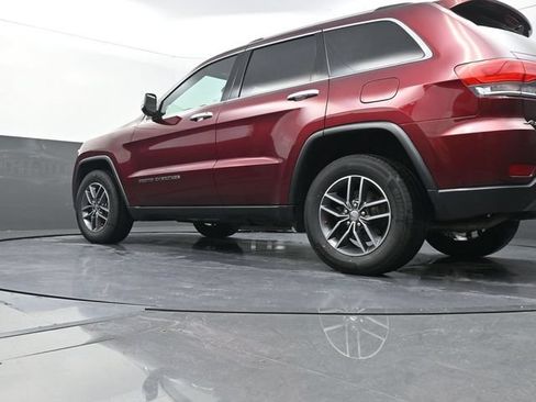 Used 2018 Jeep Grand Cherokee Limited AWD/4WD image 35