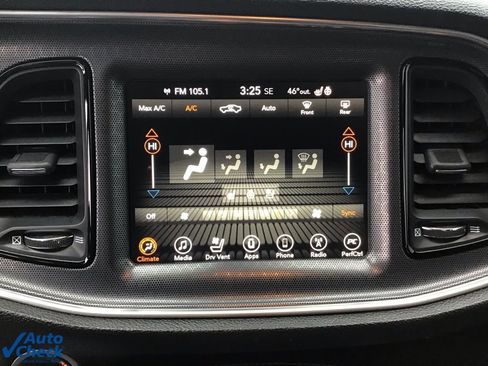 Used 2017 Dodge Challenger GT w/ Driver Convenience Group image 33