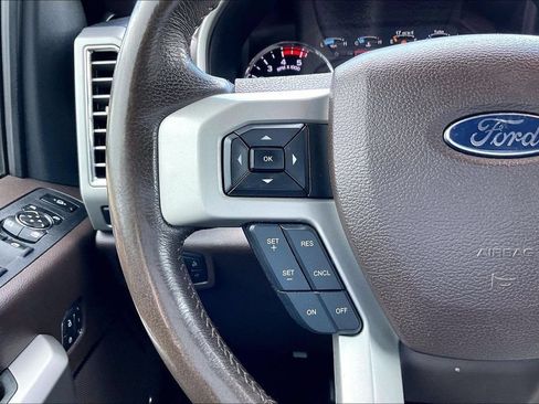 Used 2017 Ford F250 King Ranch w/ King Ranch Ultimate Package AWD/4WD image 10
