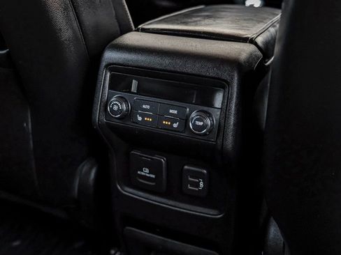 Used 2018 GMC Acadia Denali w/ Technology Package image 45