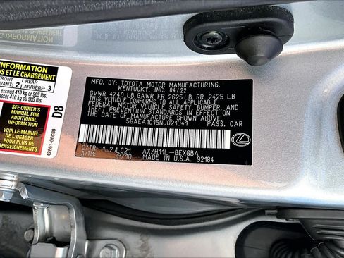 Certified 2022 Lexus ES 300h w/ Accessory Package FWD image 35