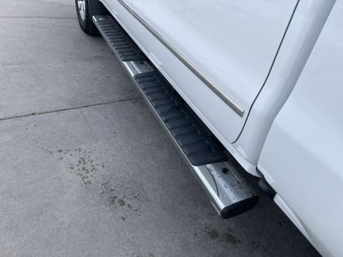 Used 2018 GMC Sierra 1500 SLT w/ SLT Premium Package image 16