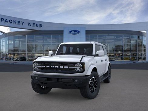 New 2026 Ford Bronco Outer Banks AWD/4WD image 3