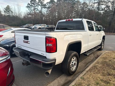 Used 2015 GMC Sierra 2500 SLE image 3