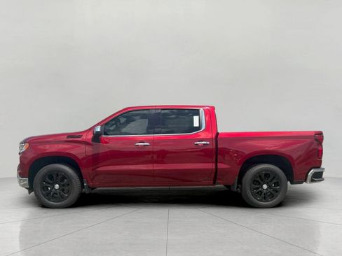 Used 2023 Chevrolet Silverado 1500 LTZ AWD/4WD image 5