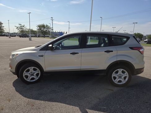 Used 2017 Ford Escape S FWD image 11