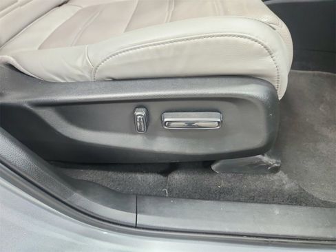 Used 2018 Honda CR-V EX-L image 38