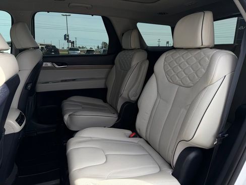 Used 2021 Hyundai Palisade Limited image 26