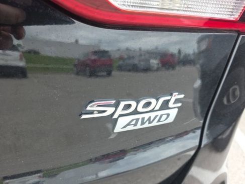 Used 2018 Hyundai Santa Fe Sport w/ 2.4L Value Package 02 AWD/4WD image 13