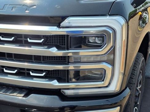 Certified 2024 Ford F250 Platinum w/ FX4 Off-Road Package AWD/4WD image 3