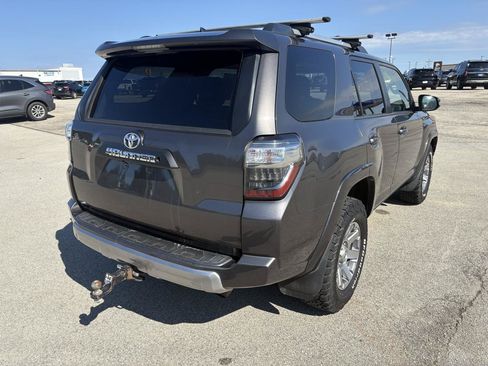 Used 2015 Toyota 4Runner Trail Premium AWD/4WD image 3