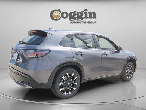 New 2026 Honda HR-V EX-L image 6
