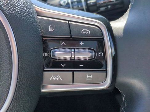 Used 2024 Kia Sorento S w/ Panoramic Sunroof Package FWD image 17