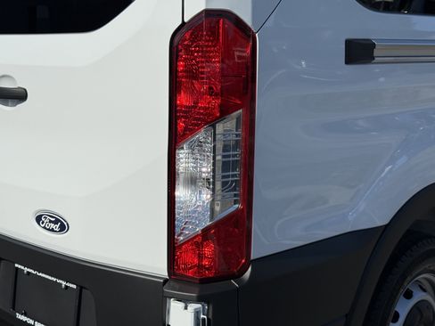 New 2026 Ford Transit 350 XL image 9