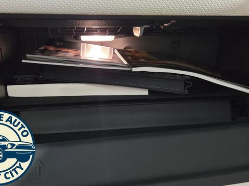 Used 2022 Mercedes-Benz A 220 w/ Premium Package image 20