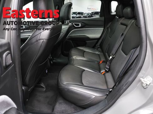 Used 2023 Jeep Compass Latitude w/ Sun and Sound Group AWD/4WD image 22