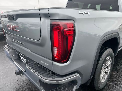 Used 2025 GMC Sierra 1500 SLT image 32