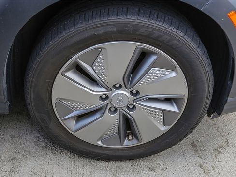 Used 2021 Hyundai Kona SEL image 9