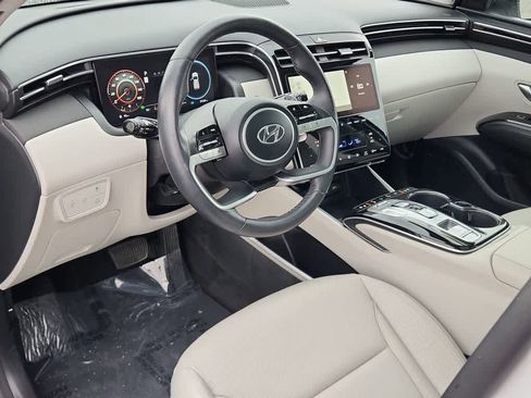 Used 2023 Hyundai Tucson Limited image 11