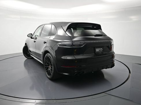 Certified 2023 Porsche Cayenne GTS w/ Assistance Package AWD/4WD image 44