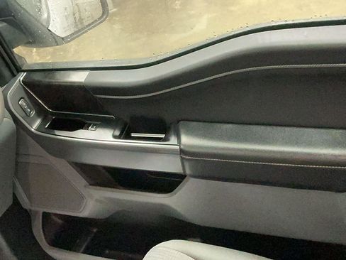 Certified 2022 Ford F150 XLT w/ Equipment Group 302A High image 21