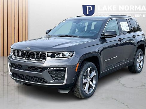 New 2026 Jeep Grand Cherokee Limited w/ Luxury Tech Group II AWD/4WD image 4