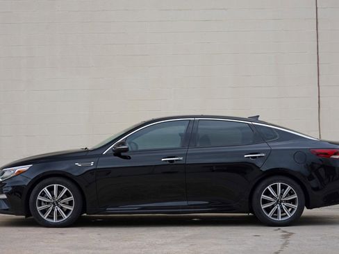 Used 2020 Kia Optima Premium FWD image 8