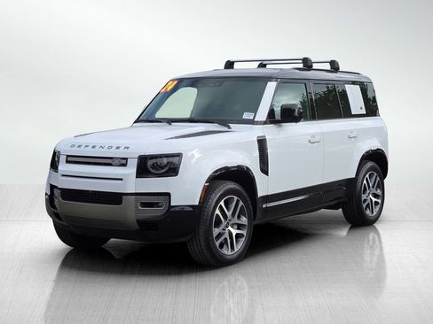 Used 2024 Land Rover Defender 110 X-Dynamic SE AWD/4WD image 8