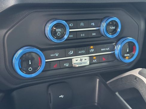 Used 2022 Ford Bronco Outer Banks AWD/4WD image 21