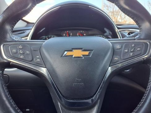Used 2021 Chevrolet Malibu LT w/ Redline Edition image 16