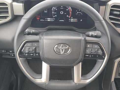 Used 2024 Toyota Tundra Limited image 16
