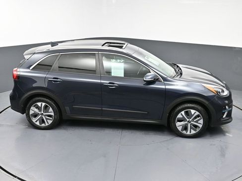 Used 2020 Kia Niro EX Premium image 49