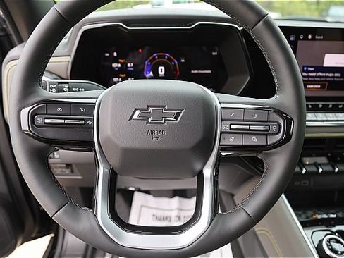 New 2024 Chevrolet Colorado ZR2 w/ ZR2 Bison Edition image 18