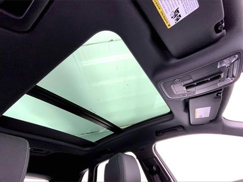 Certified 2025 Audi Q3 2.0T Premium w/ Convenience Package image 22