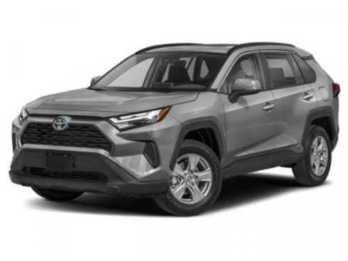 Used 2022 Toyota RAV4 XLE image 4