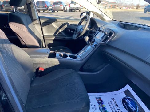 Used 2013 Toyota Venza LE image 15