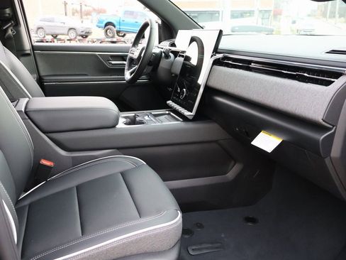 New 2026 GMC Sierra EV Elevation image 7