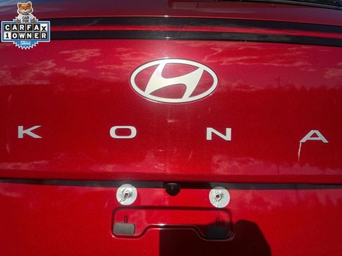 Used 2025 Hyundai Kona SEL FWD image 17