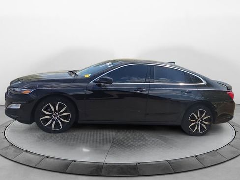 Used 2023 Chevrolet Malibu RS FWD image 2